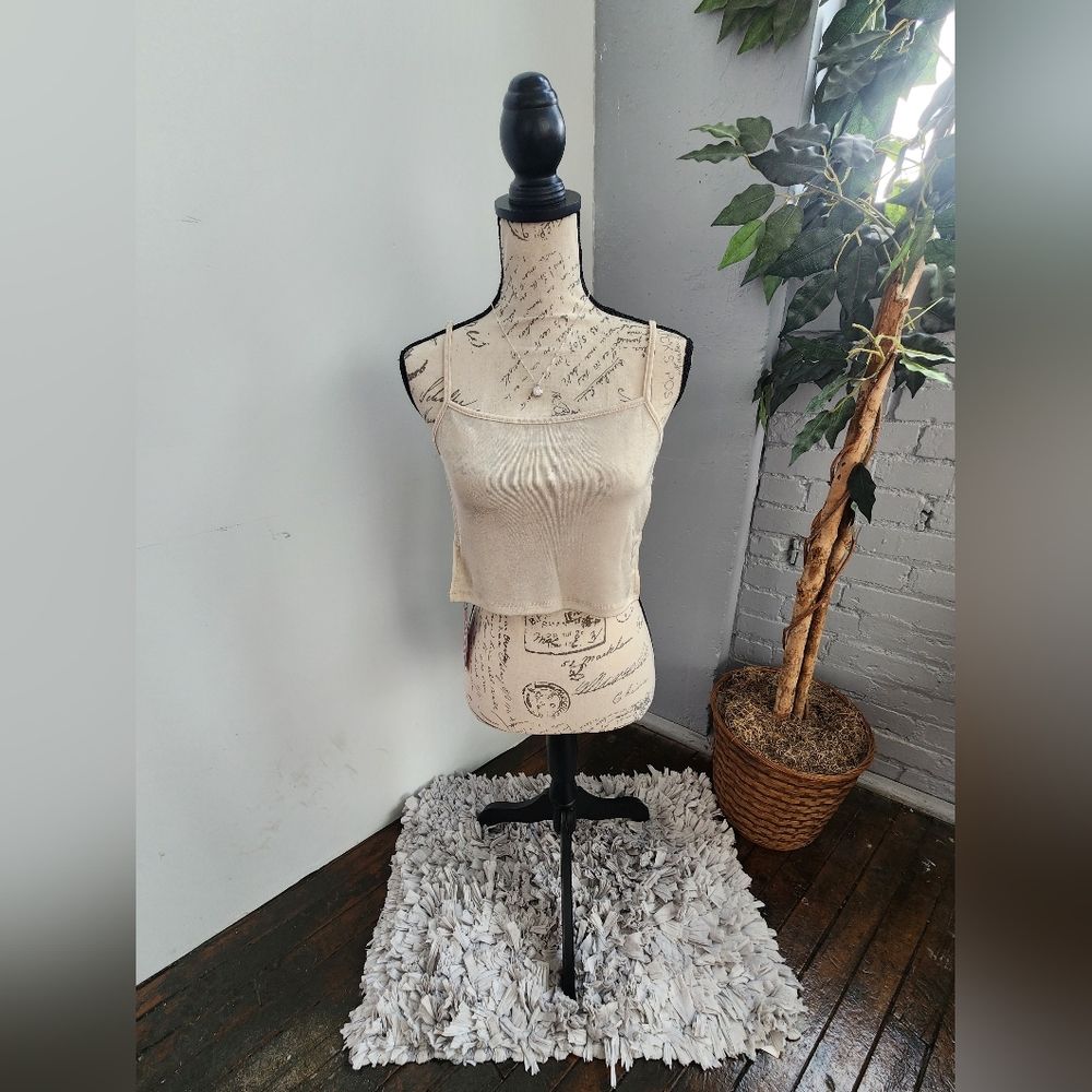 Mesh Cut-out Crop Top